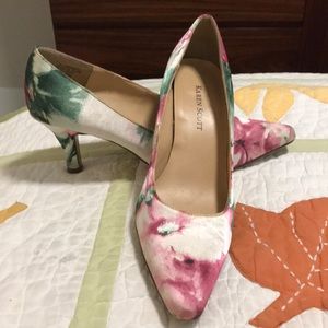 Karen Scott pumps - Size 6 1/2